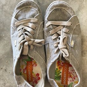 Gray Canvas Rocketdogs